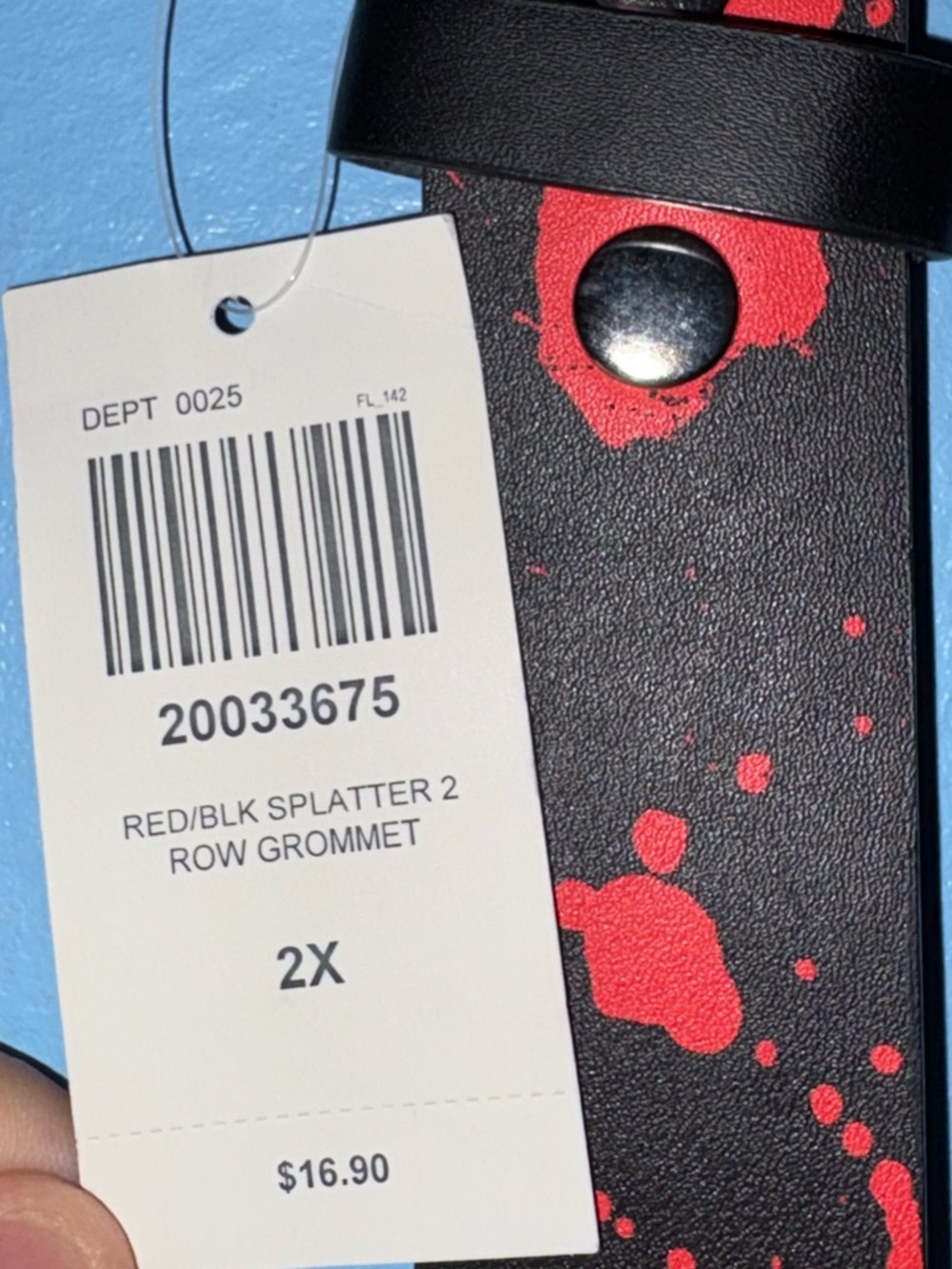 NWT - Hot Topic Black & Red Splatter Grommet Belt - Picture 4 of 9